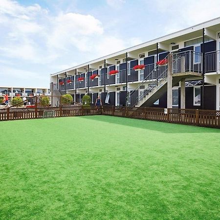 Apartment Glesborg Екстер'єр фото